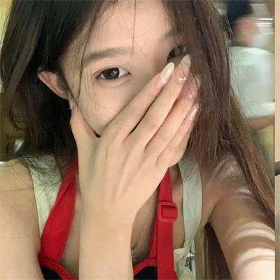 渺小而坚韧 海报